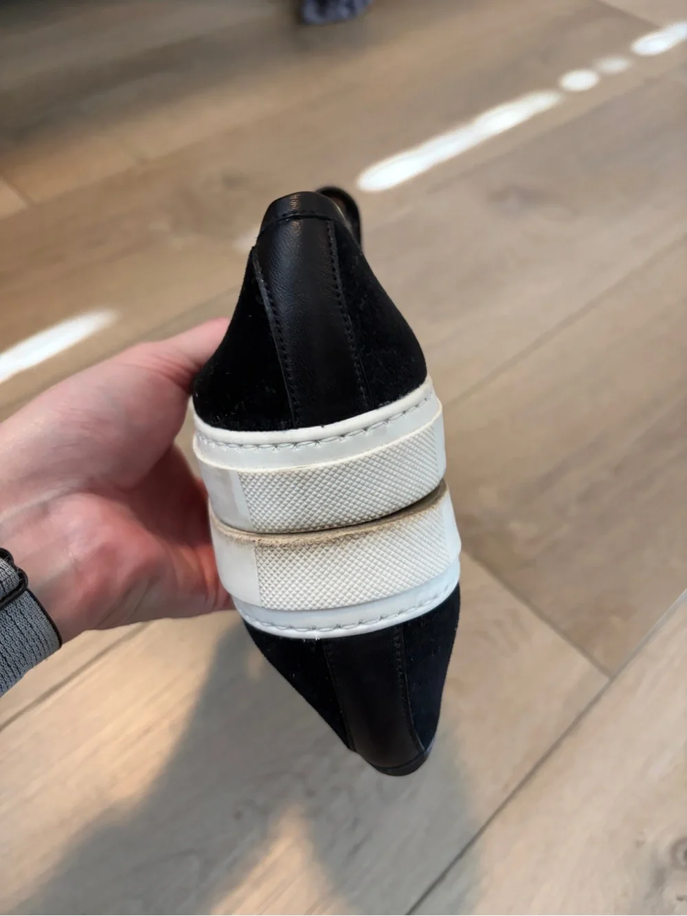 Jon Josef Slip-On Women's Sneakers with White Skull & Crossed Swords Embroider